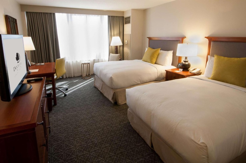 DoubleTree By Hilton Chicago - Oak Brook Main image