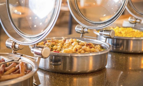 DoubleTree By Hilton Chicago - Oak Brook image 9